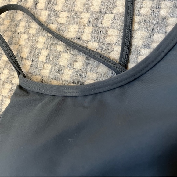 Woman’s Senita Athletics Crop Tank Top Size Extra Large - Picture 6 of 6